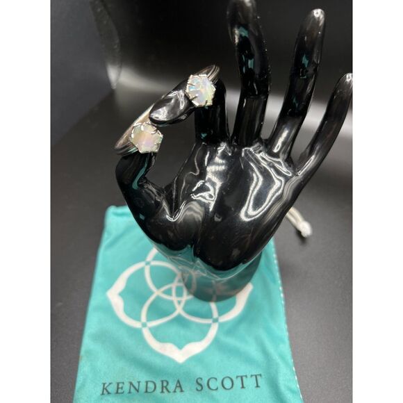 Kendra Scott Arden Bracelet - Picture 5 of 7